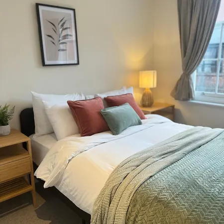The Jade - The Jewellery Suites, 3 Bed 3 Bath Apartamento